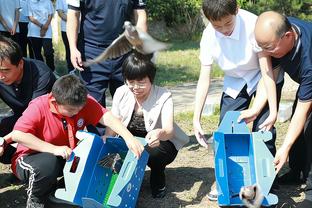 足球报：广州豹中乙五连胜开局，下轮主场将迁到黄埔体育中心